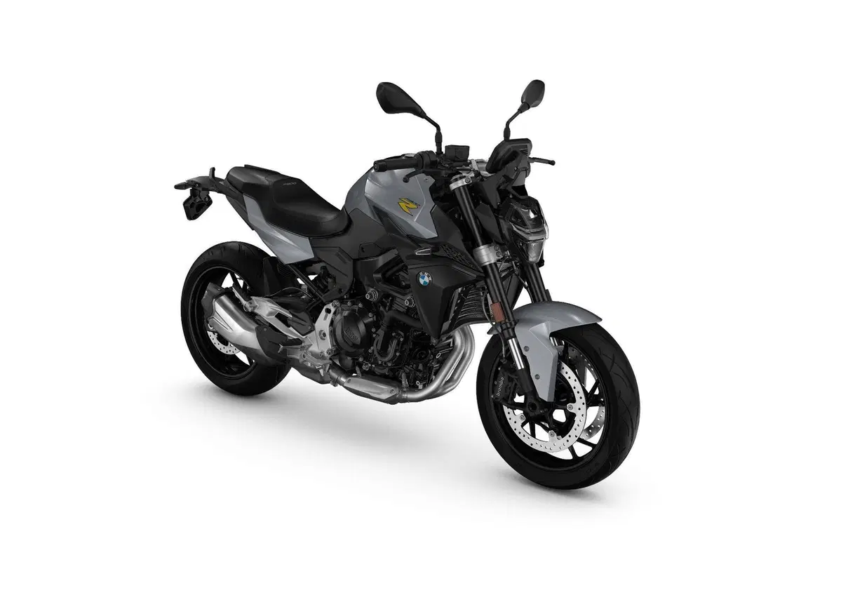 F 900 R (4)