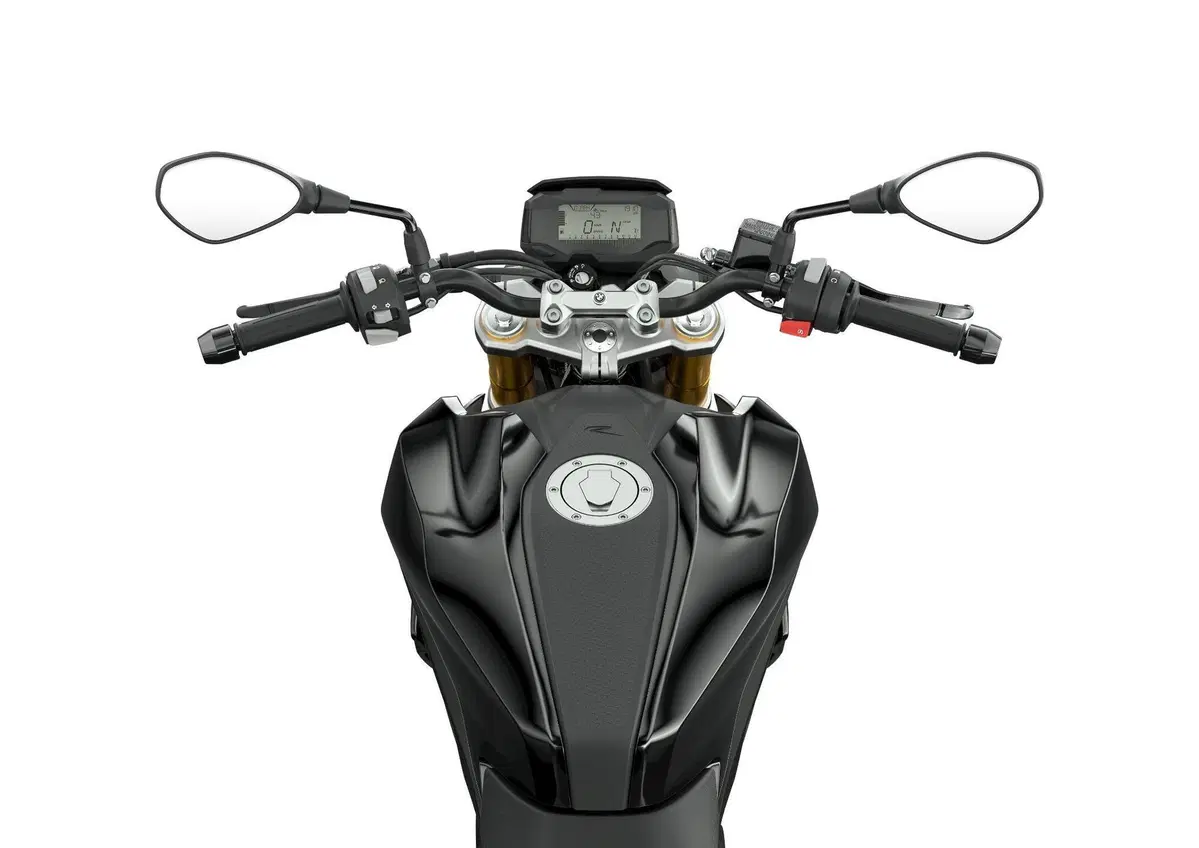 G 310 R