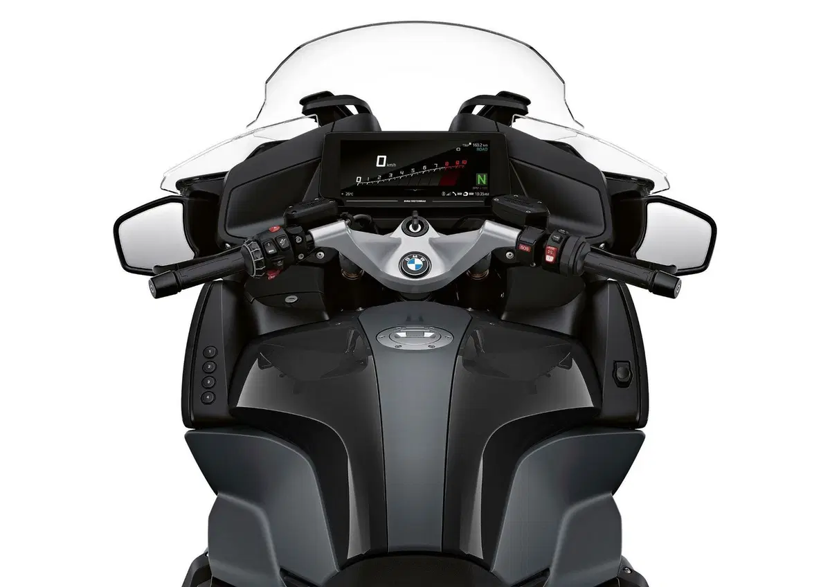  BMW R 1250 RT  (4)