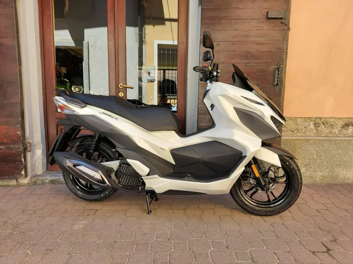 Sym Jet X 125 (2021 - 24) (2)