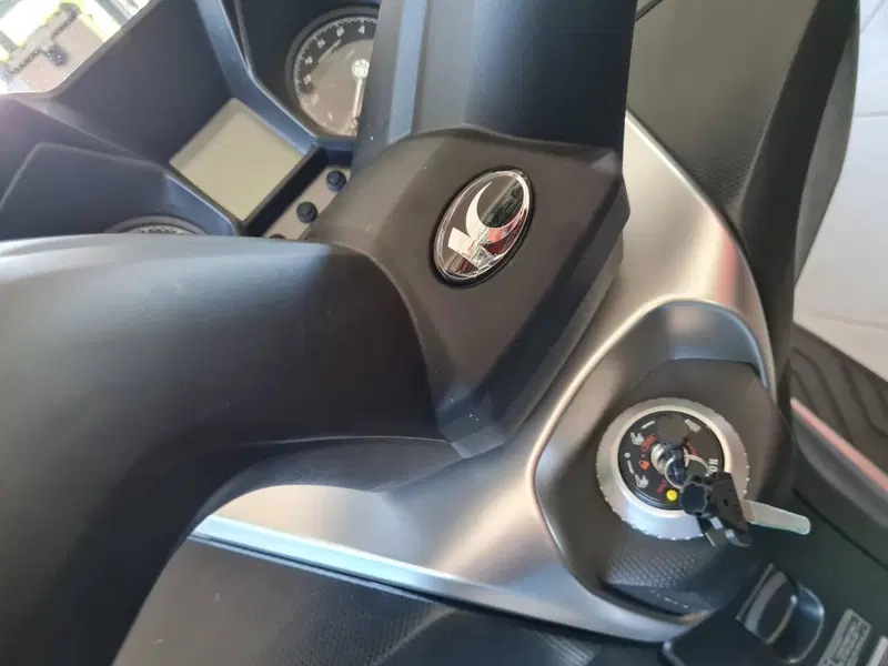 Kymco Downtown 350i TCS (2021 - 25) (6)