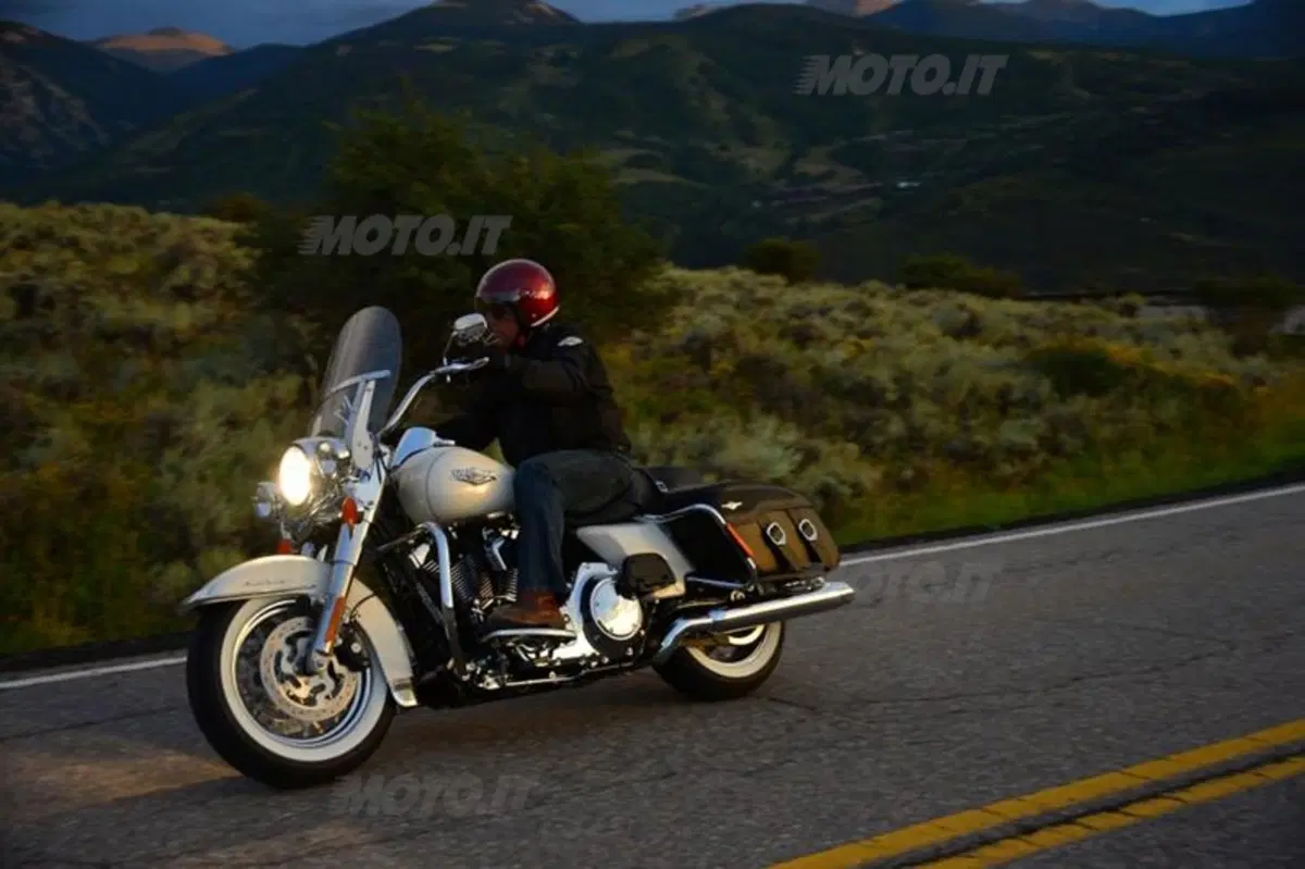Harley-Davidson Touring 2014 (16)