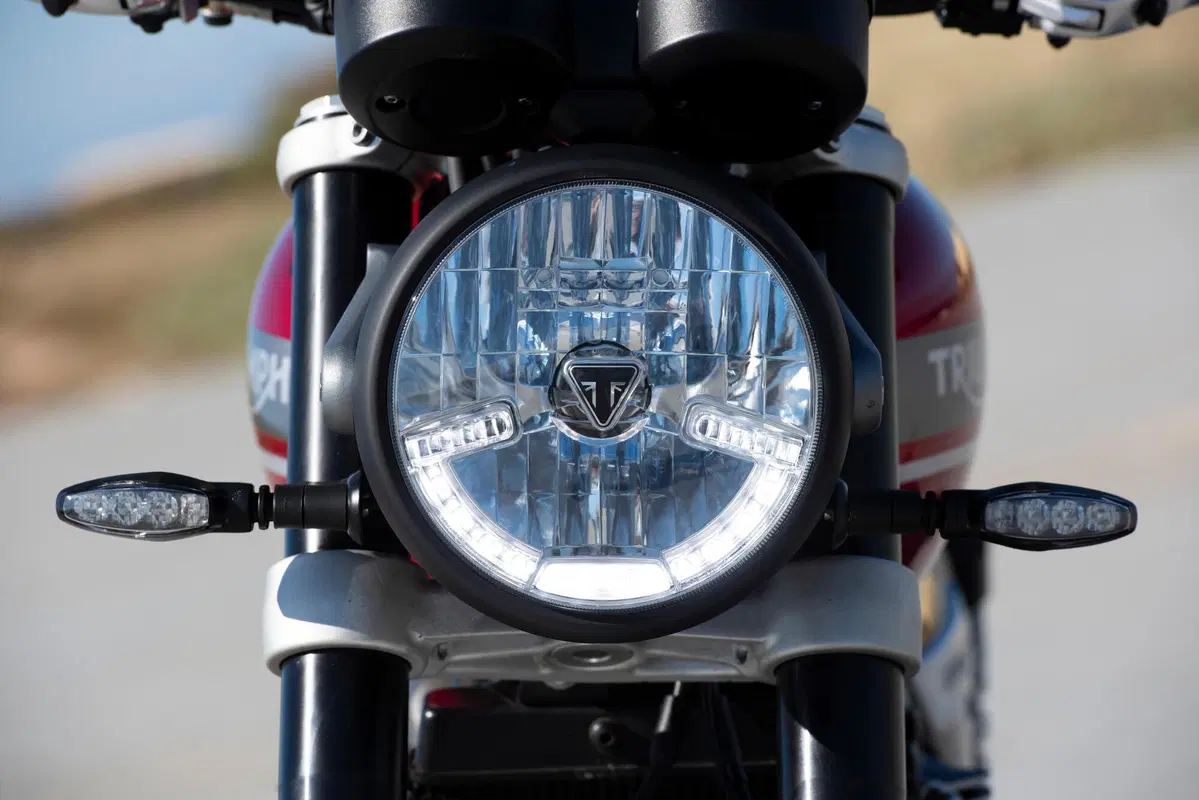 Triumph Speed Twin 2021: evoluzione sportiva (6)