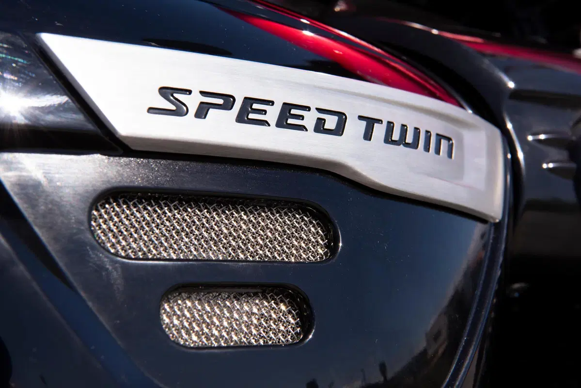 Triumph Speed Twin 2021: evoluzione sportiva (11)