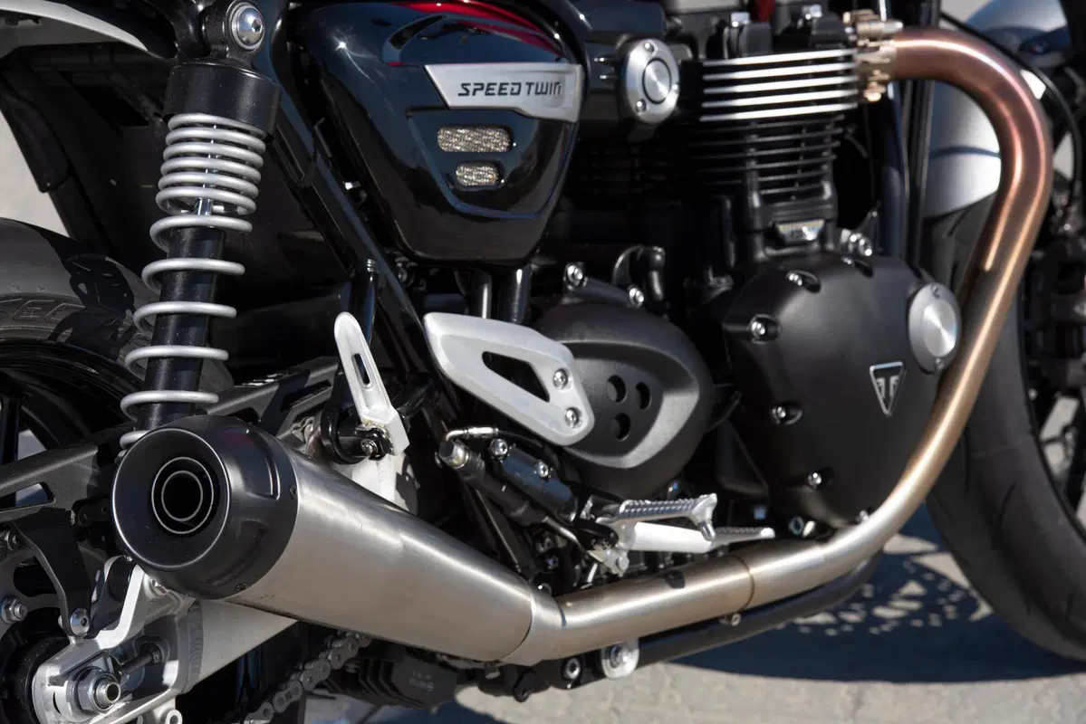 Triumph Speed Twin 2021: evoluzione sportiva (21)