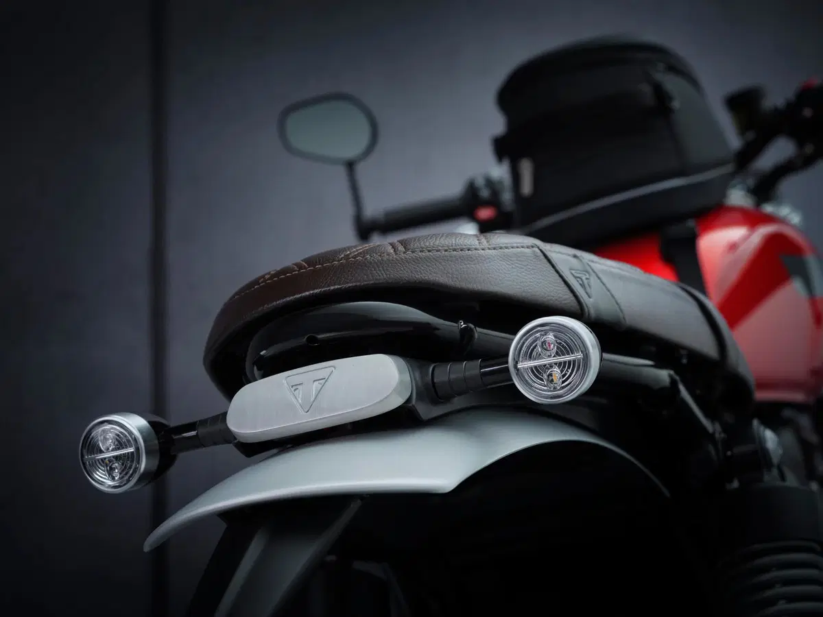 Triumph Speed Twin 2021: evoluzione sportiva (4)
