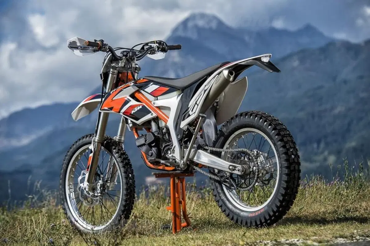 KTM Freeride 250R e 350 2014 (30)