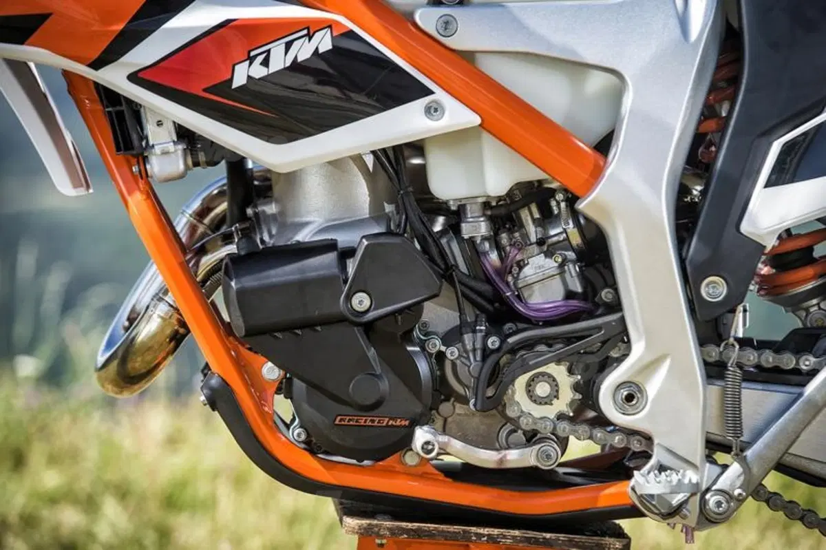 KTM Freeride 250R e 350 2014 (41)