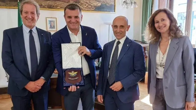 Il presidente FMI Copioli incontra Centinaio, il senatore amico dell'enduro
