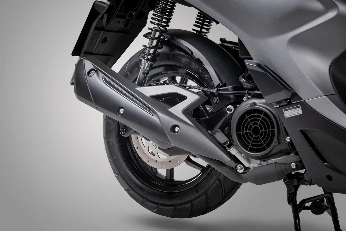 Nuovi Kymco People S 2021: la famiglia a ruote alte si rinnova (5)