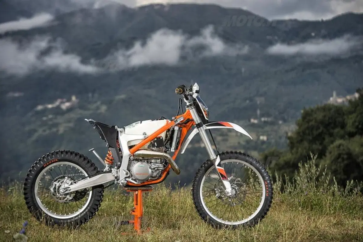 KTM Freeride 250R e 350 2014 (50)
