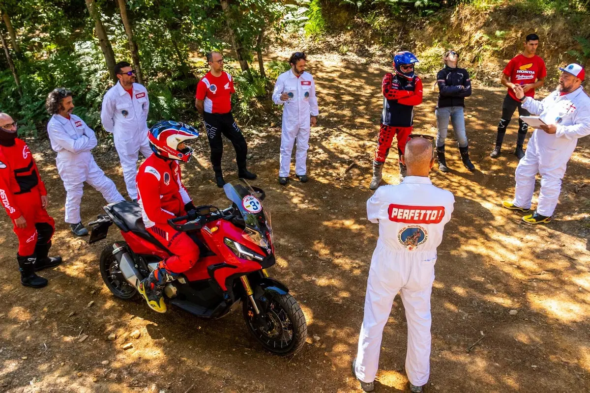 Honda X-ADV Coppa 2021: il lettore di Moto.it contro 5 VIP! Chi ha vinto? (32)