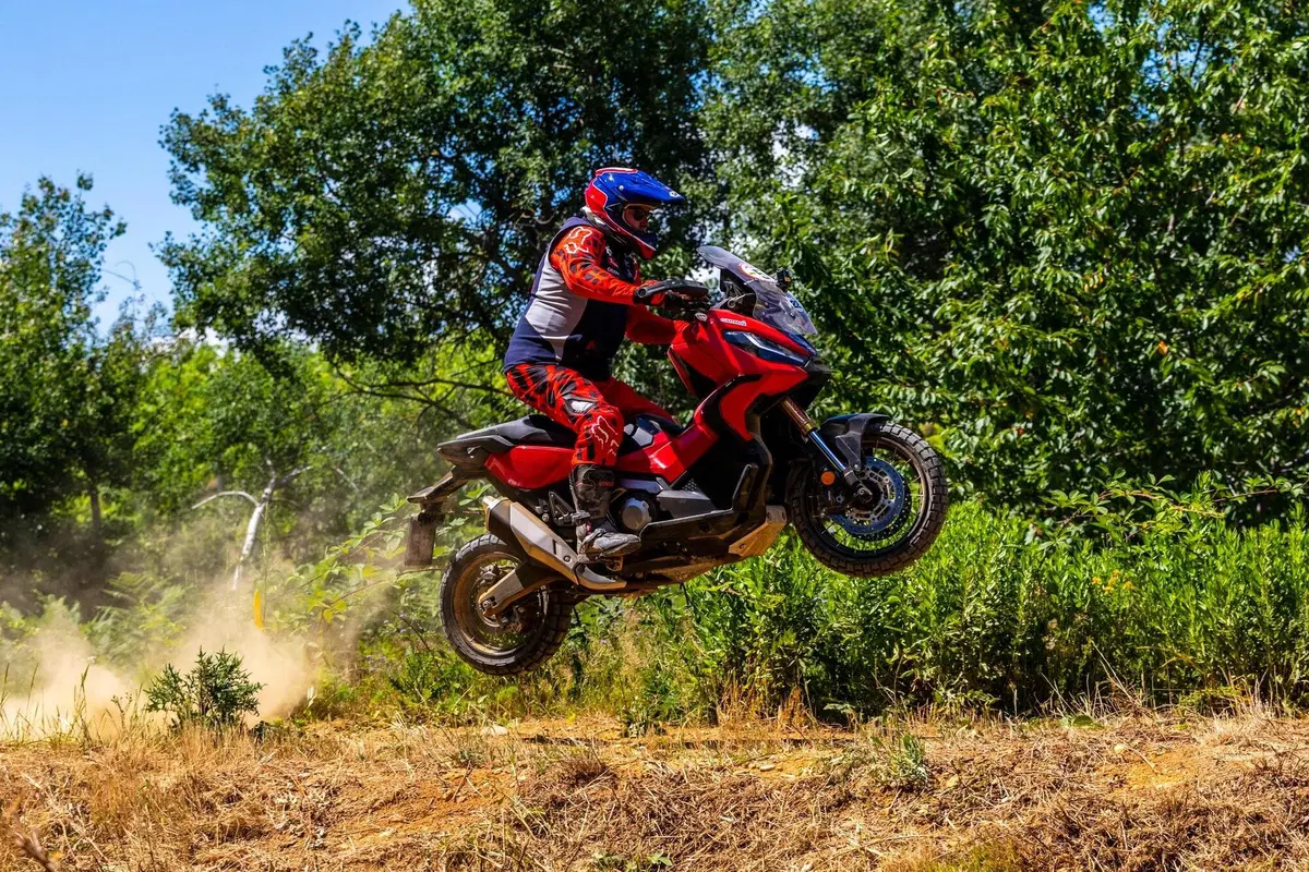 Honda X-ADV Coppa 2021: il lettore di Moto.it contro 5 VIP! Chi ha vinto? (34)