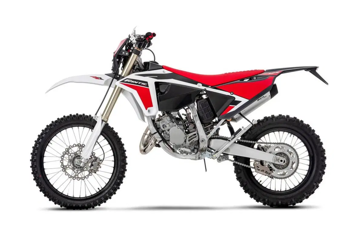 Fantic presenta la nuova gamma enduro e motocross 2022 (4)