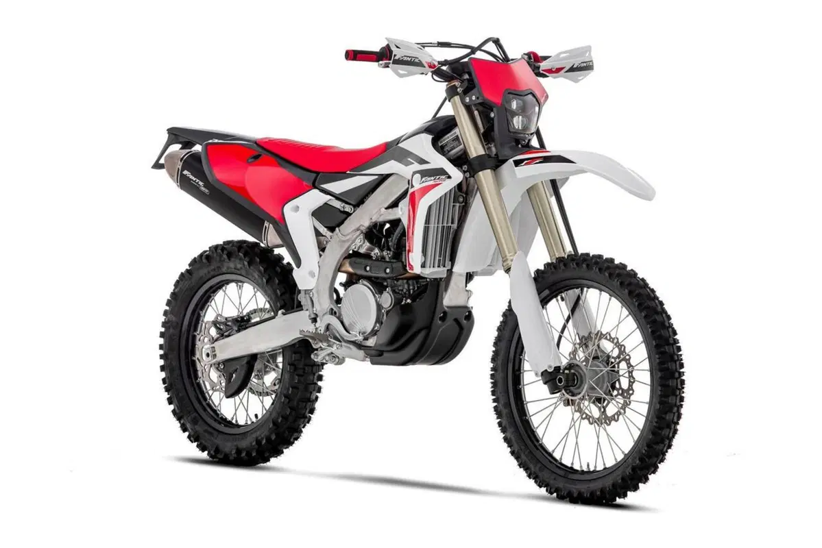 Fantic presenta la nuova gamma enduro e motocross 2022 (12)