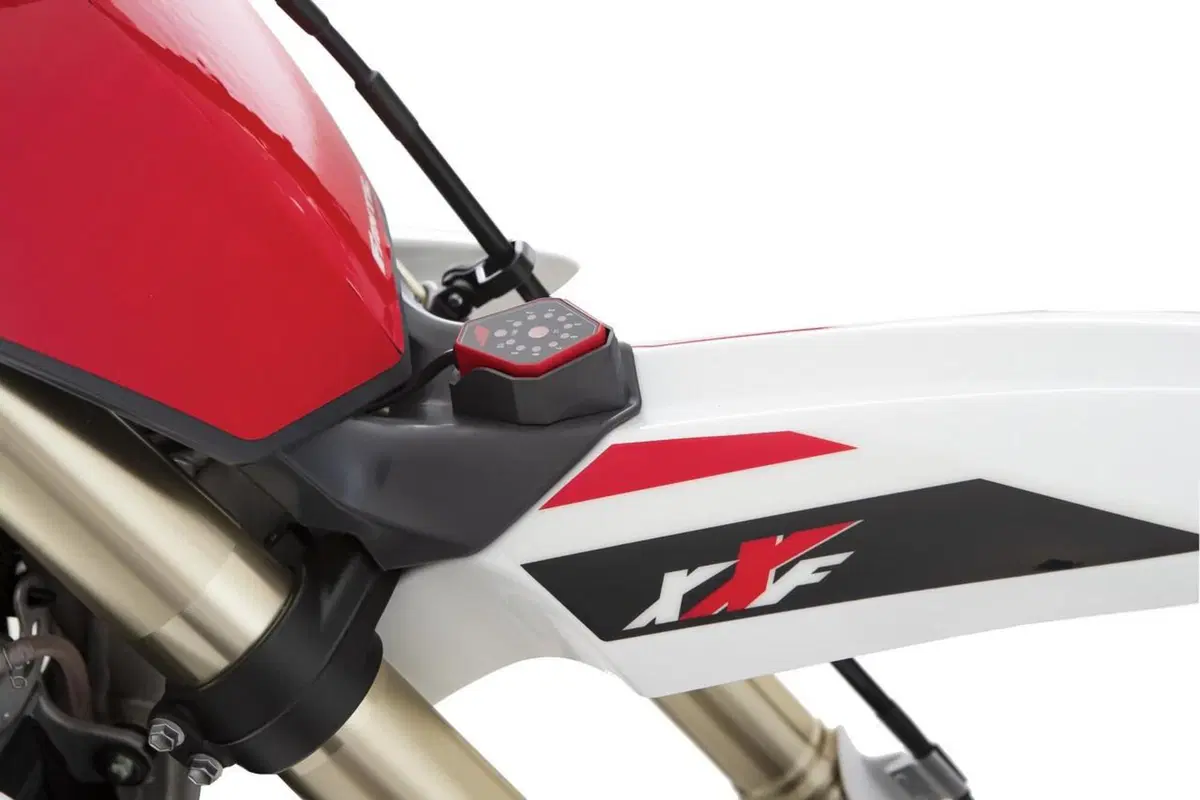 Fantic presenta la nuova gamma enduro e motocross 2022 (22)