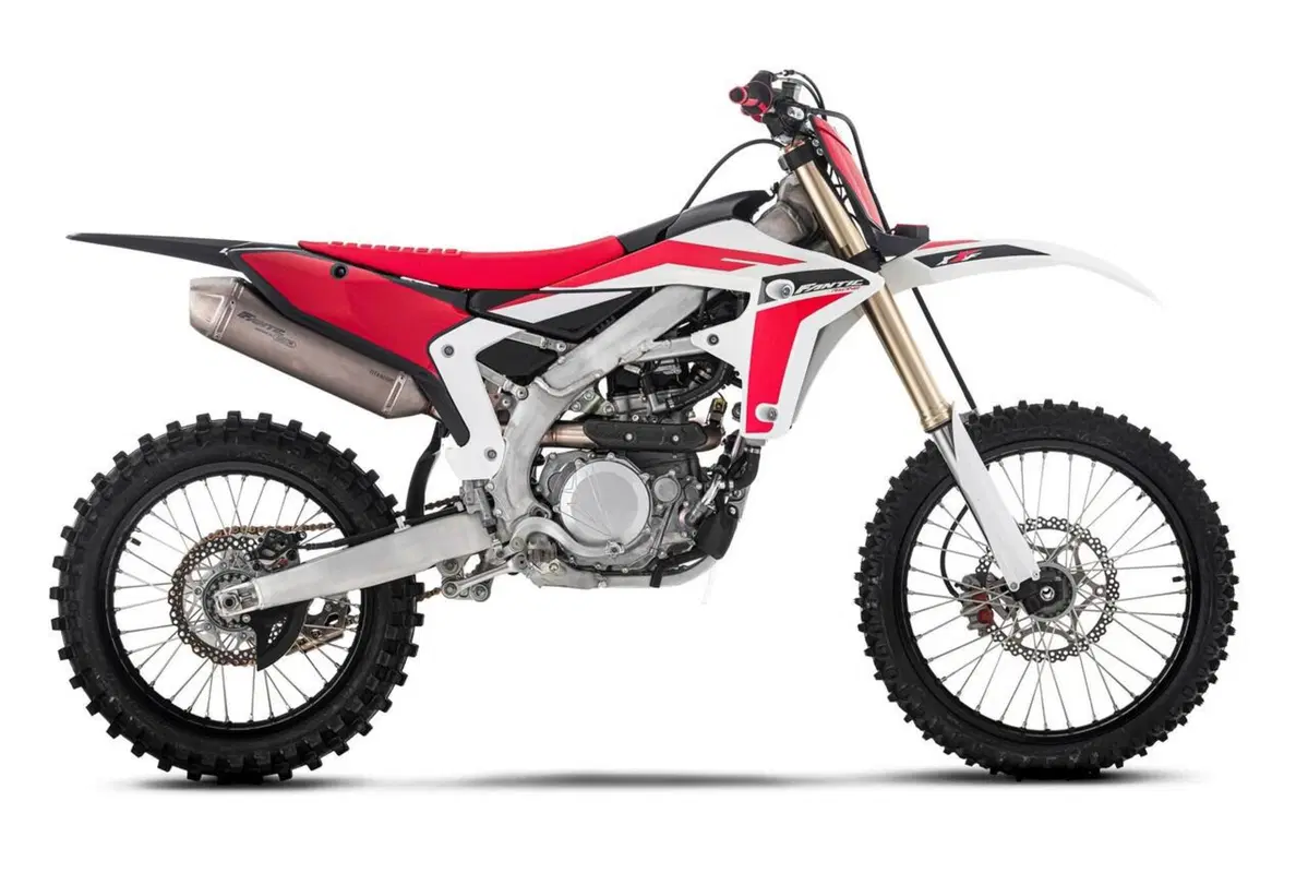 Fantic presenta la nuova gamma enduro e motocross 2022 (27)