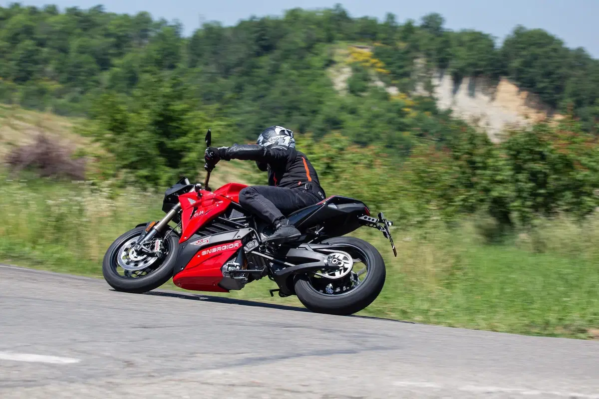 Energica Eva Ribelle RS 2021 TEST. Balzo epocale (3)