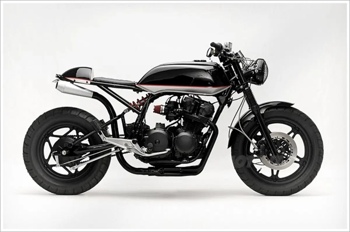 Honda CB 750 Convertible Steel Bent Customs (2)