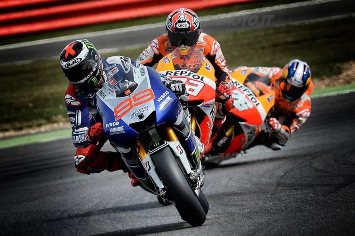 Le foto più spettacolari del GP di Silverstone (15)