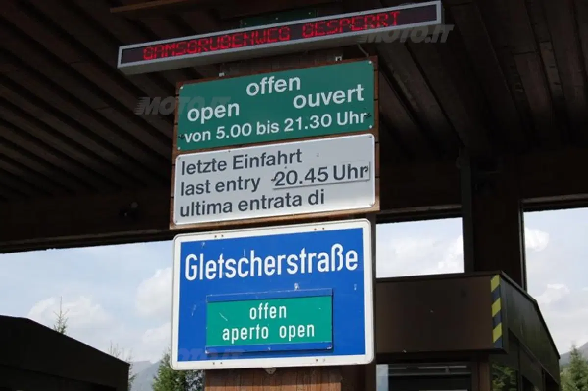 Slowriding Europe 2013: sfida al Grossglockner con la LML Star 150 (6)