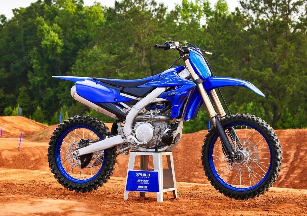 Yamaha YZ 450 F (2022) (2)