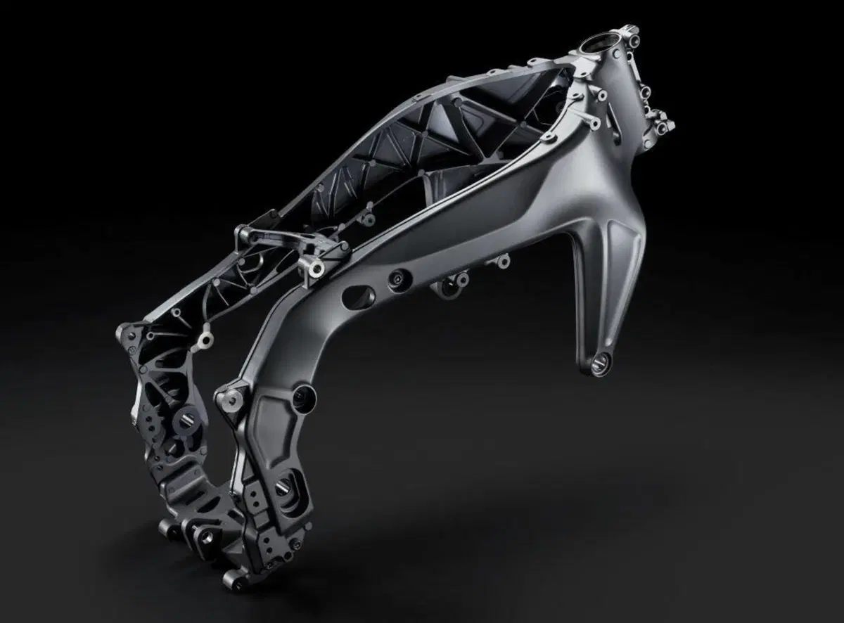Yamaha Tracer 9 e Tracer 9 GT 2021 TEST. Due crossover che convincono (17)