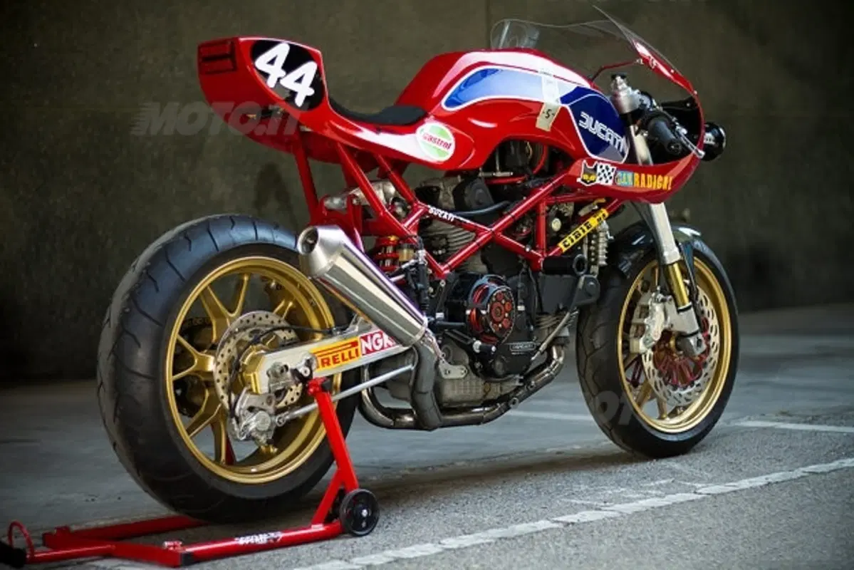 Radical Ducati M900 Endurance 2013 (2)