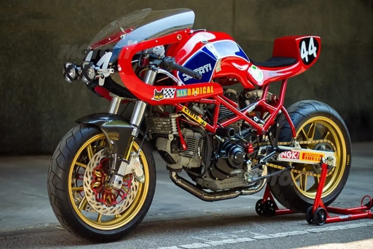 Radical Ducati M900 Endurance 2013 (4)
