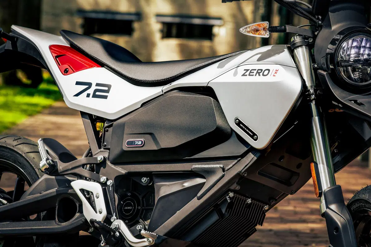 Zero presenta la nuova FXE (13)