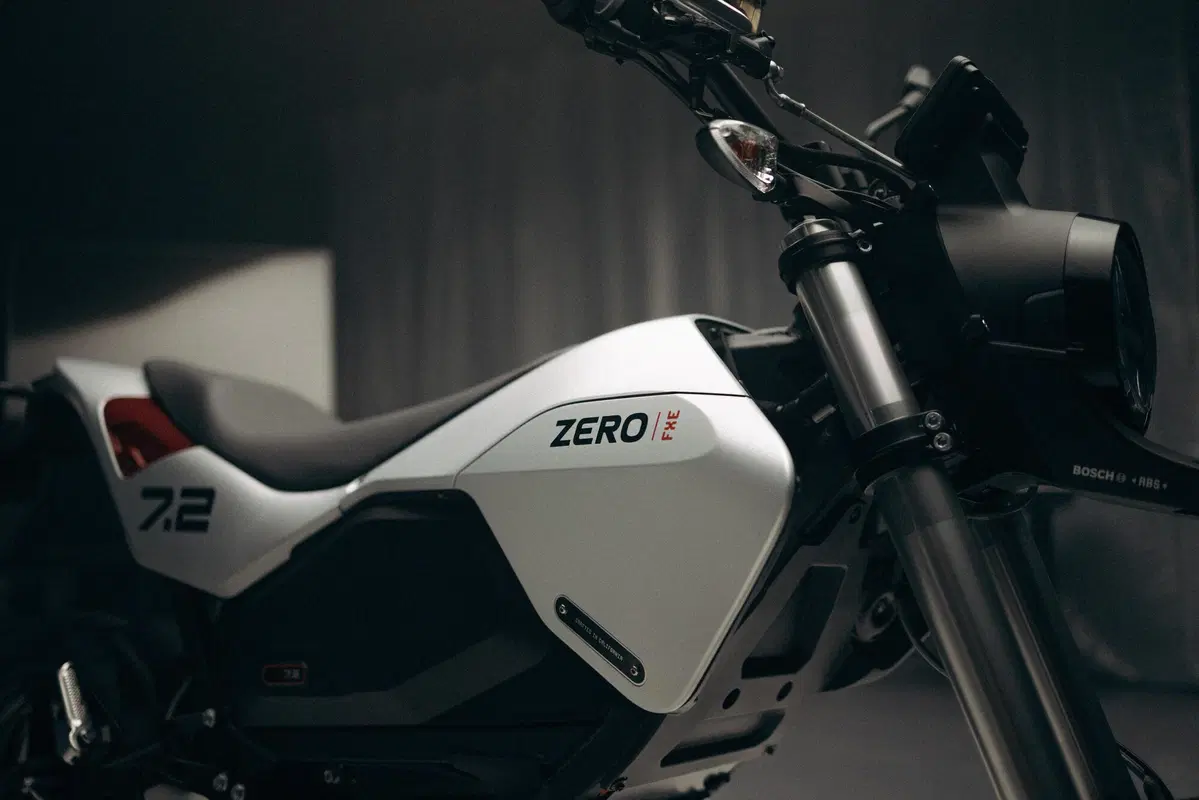Zero presenta la nuova FXE (32)