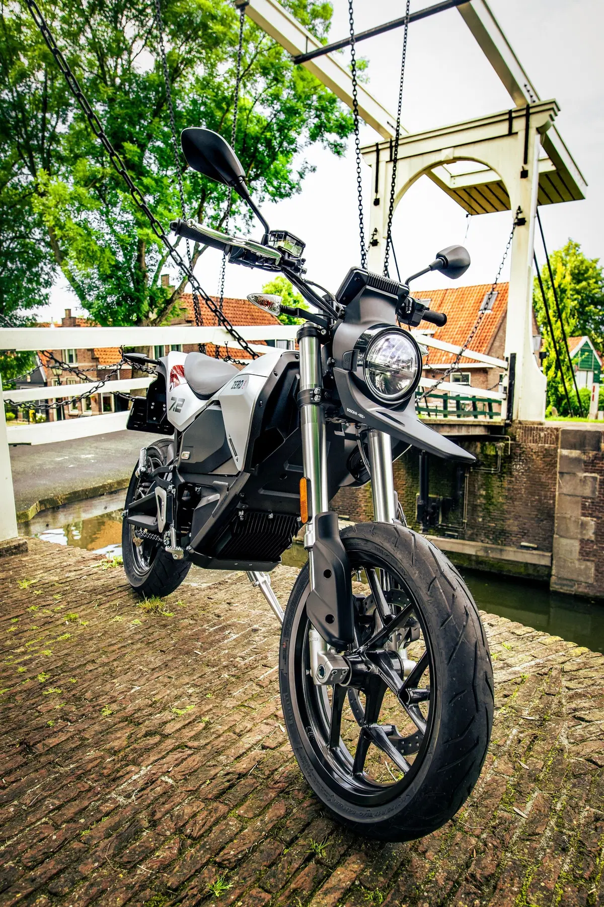 Zero presenta la nuova FXE (33)