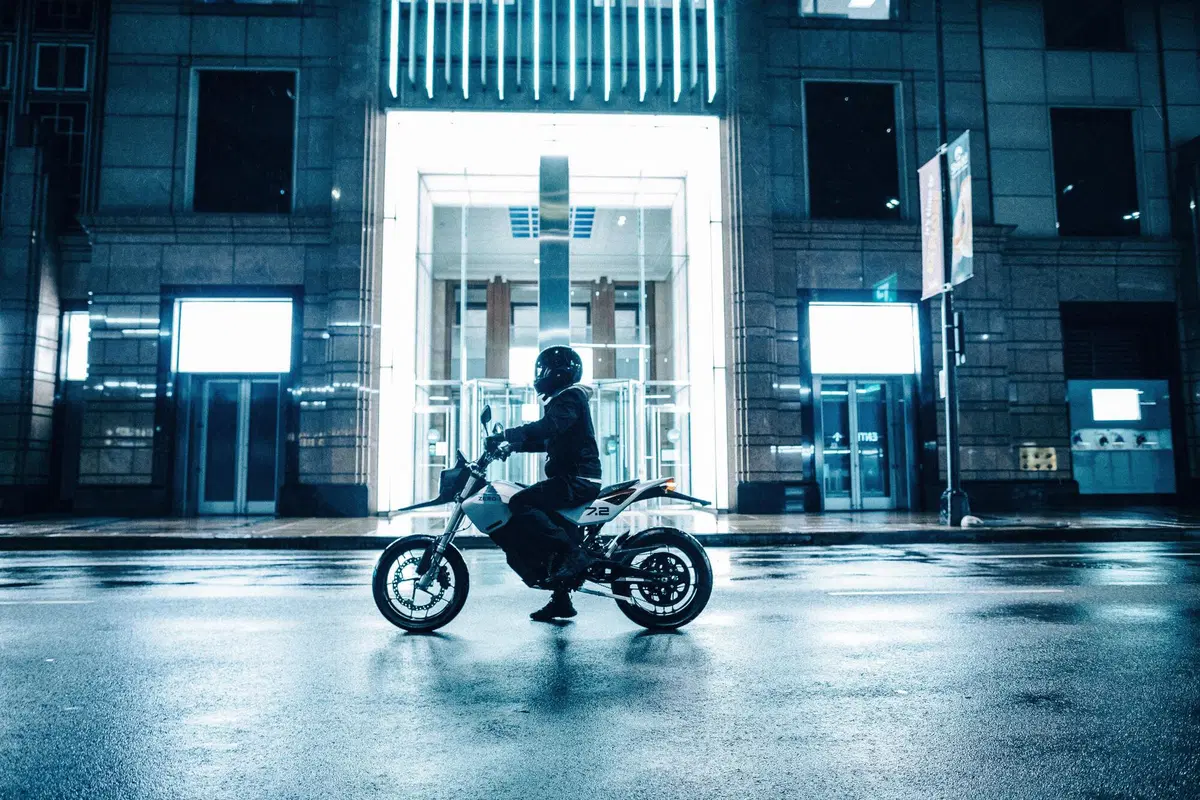 Zero presenta la nuova FXE (40)