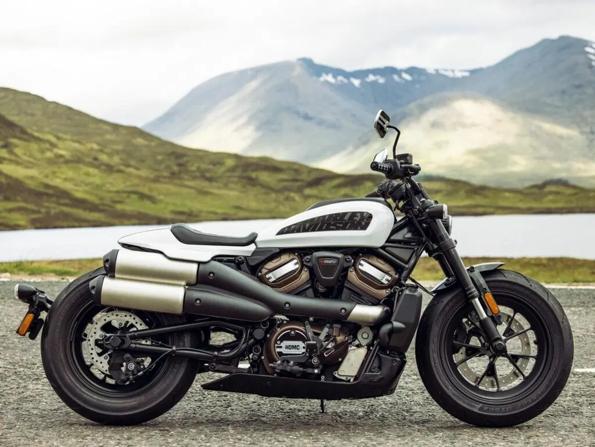 Harley-Davidson Sportster addio? Ecco la nuova Sportster S 1250 (10)