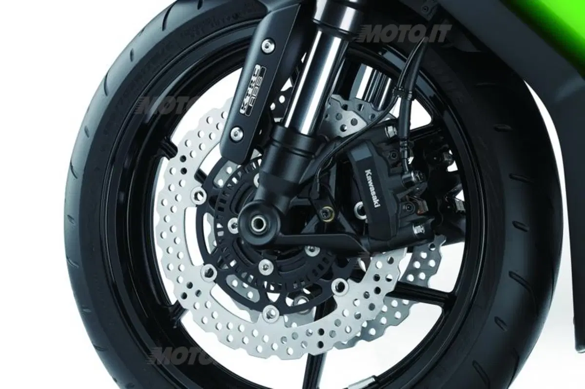 Kawasaki Z1000SX, ecco come cambia per il 2014 (32)