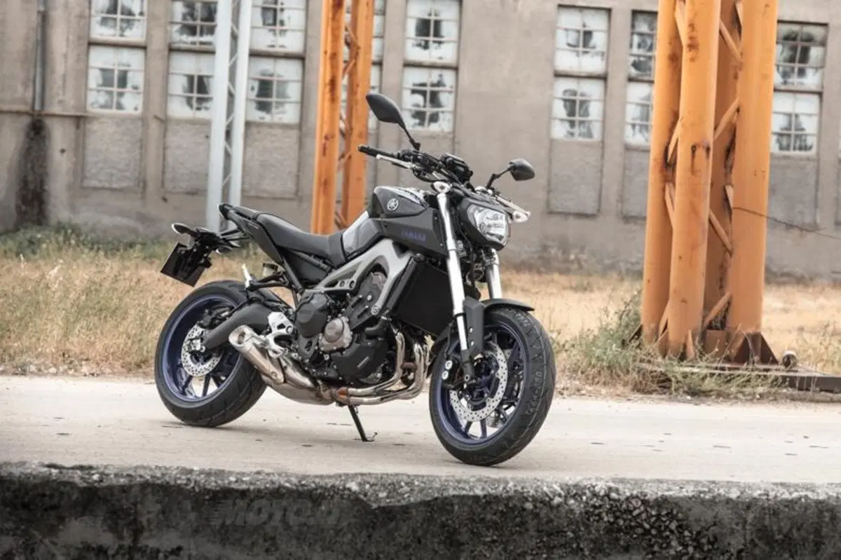 Yamaha MT-09  (26)