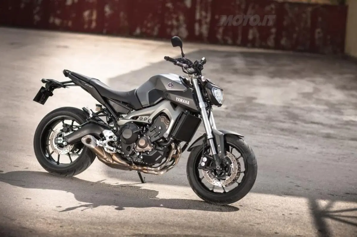 Yamaha MT-09  (29)