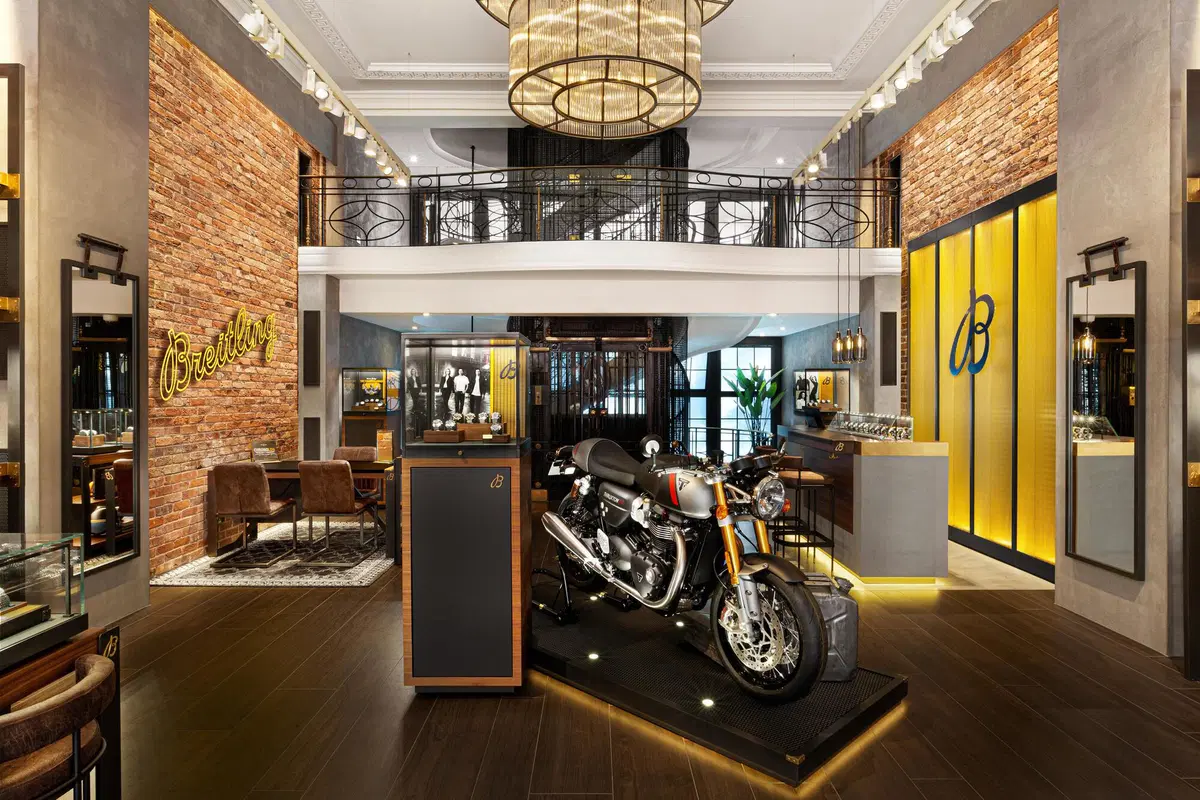 Breitling e Triumph annunciano una partnership a lungo termine (2)