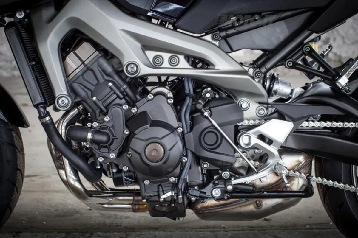 Yamaha MT-09  (55)