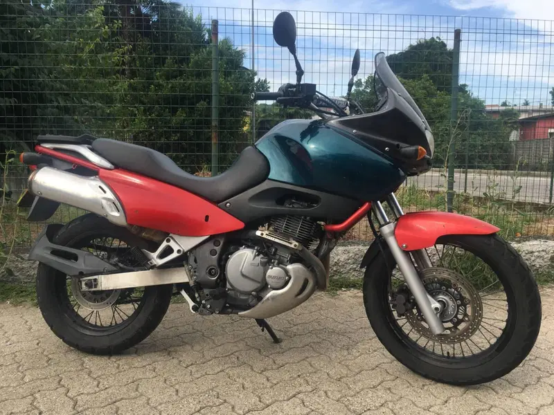 Suzuki XF 650 Freewind (1997 - 03)