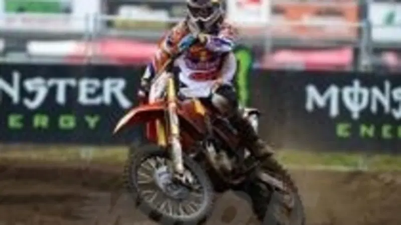 MX. Simpson e Herlings conquistano la prima manche del GP d'Olanda