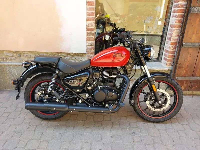 Royal Enfield Meteor 350 (2021 - 26)