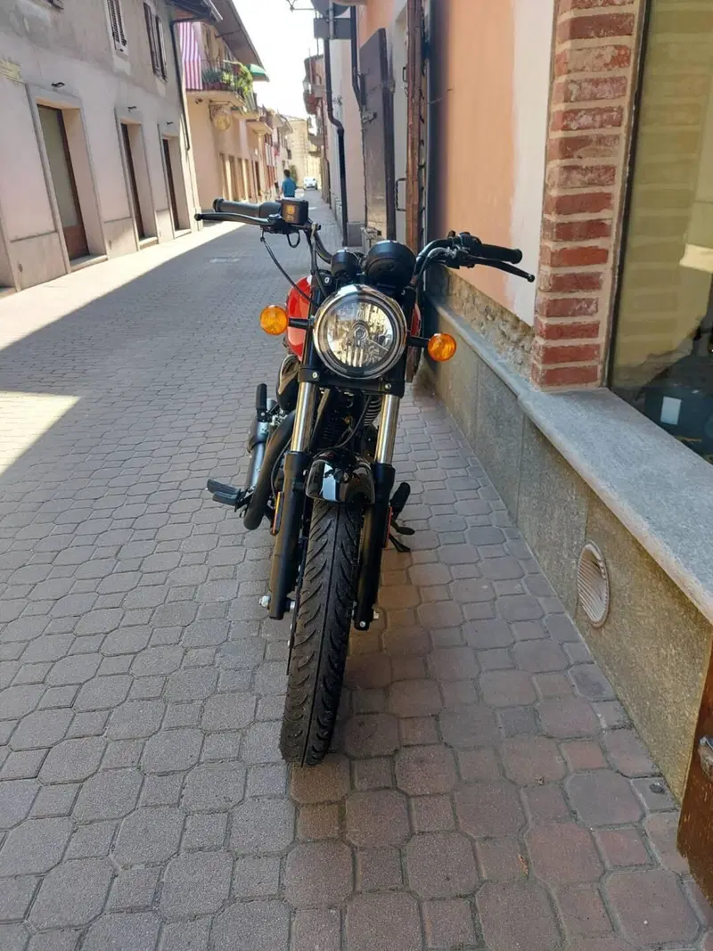 Royal Enfield Meteor 350 (2021 - 26) (6)
