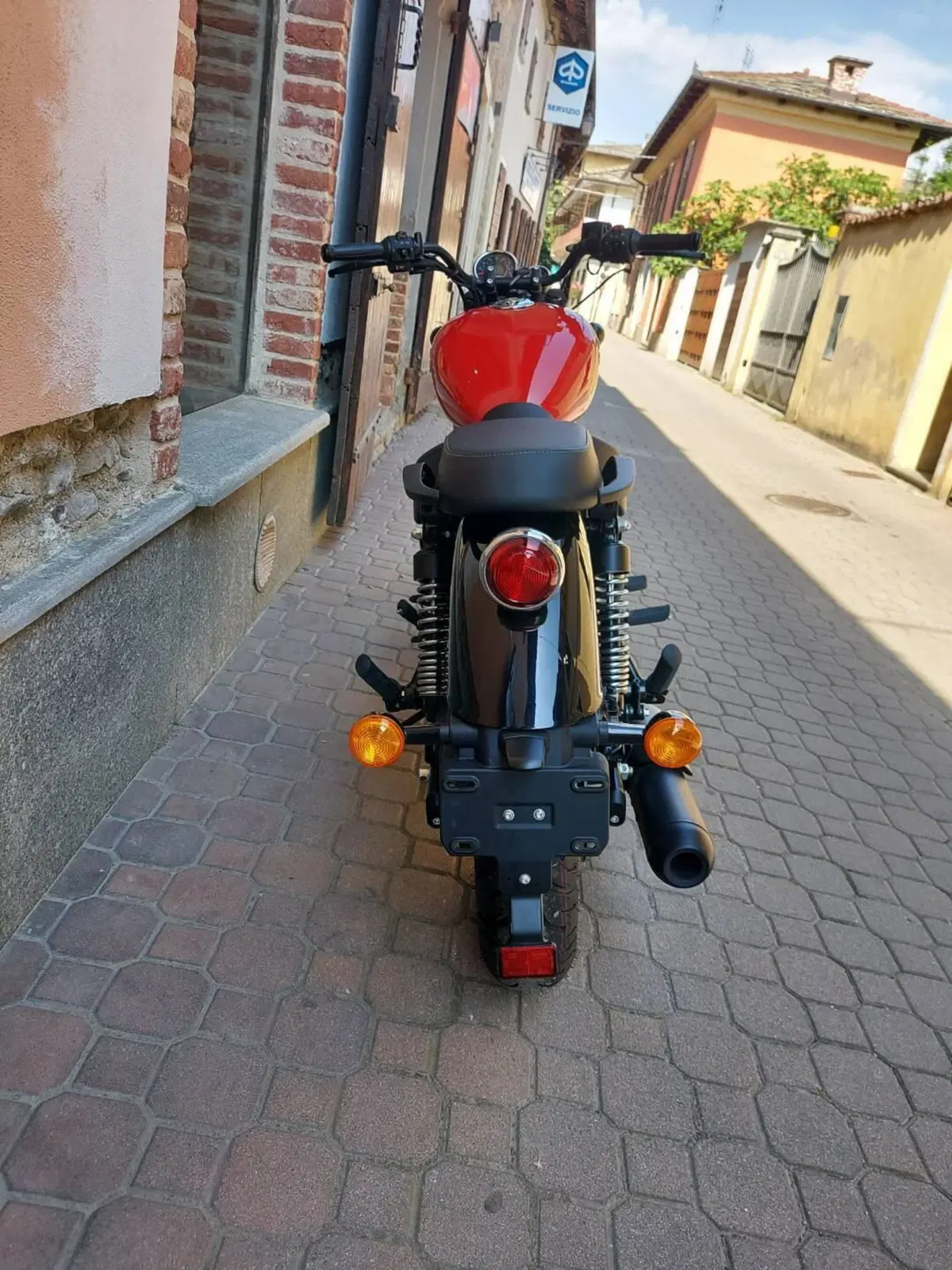 Royal Enfield Meteor 350 (2021 - 26) (3)