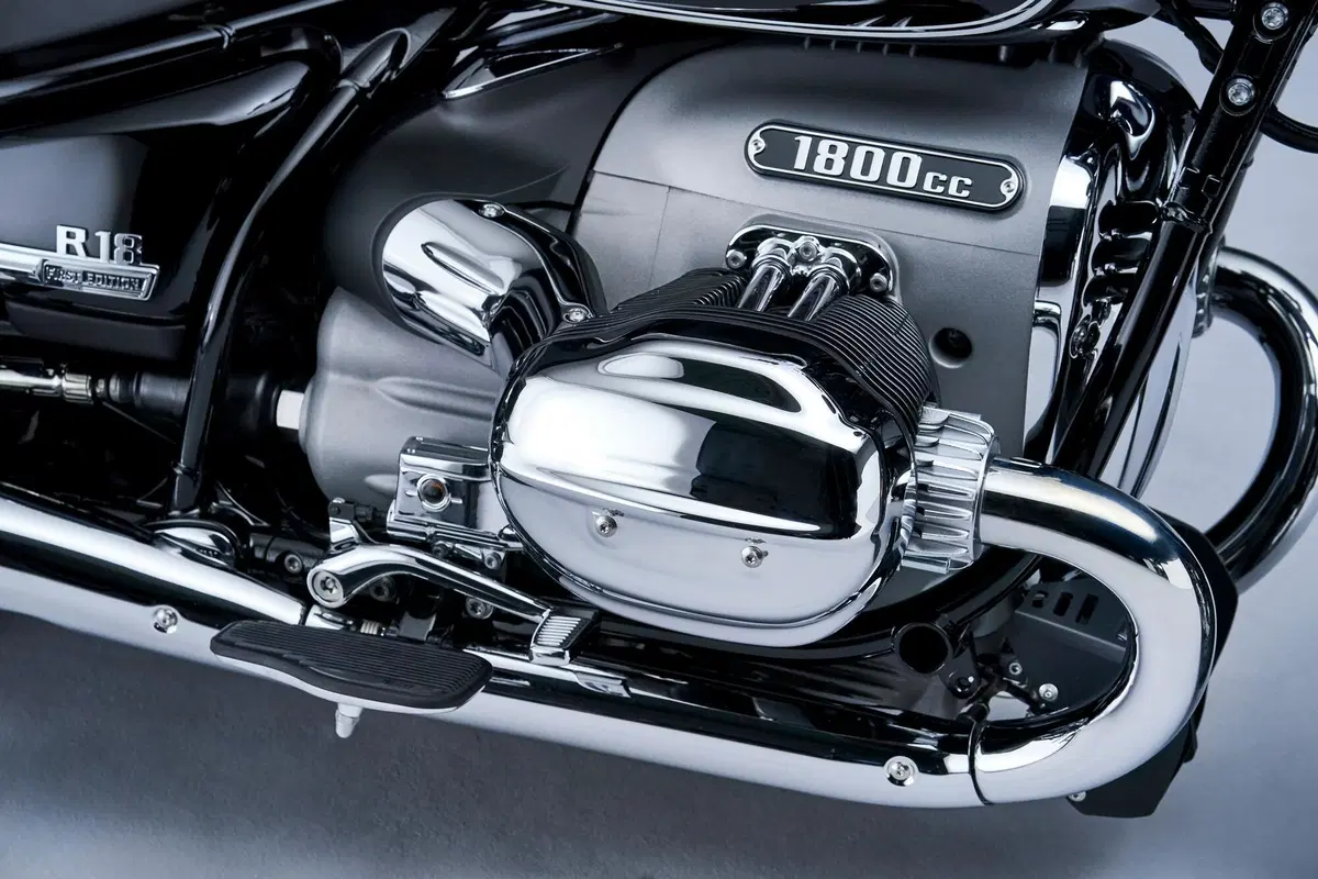 BMW R18 Classic: piacere condiviso (8)
