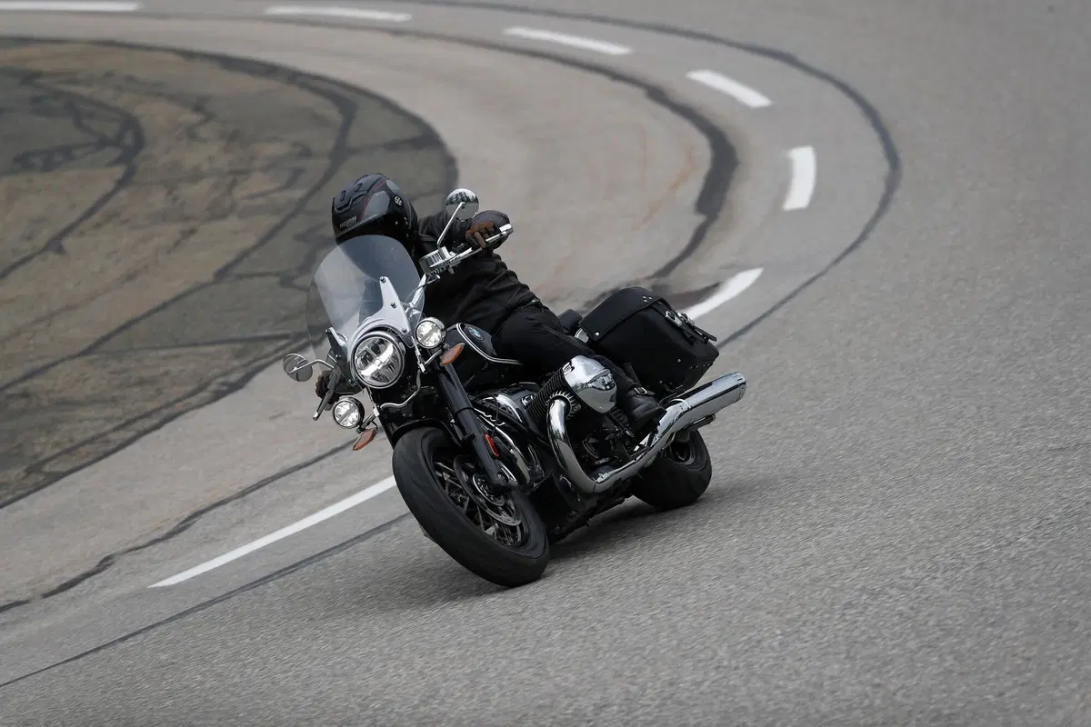 BMW R18 Classic: piacere condiviso (10)