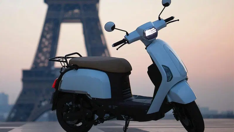 Mob-Ion presenta lo scooter elettrico con 400 km di autonomia