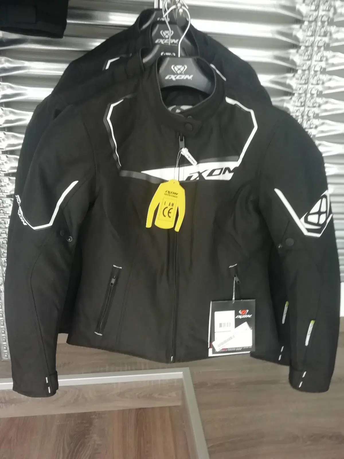 Giacca da moto Ixon, modello Challenge Lady nero/b
