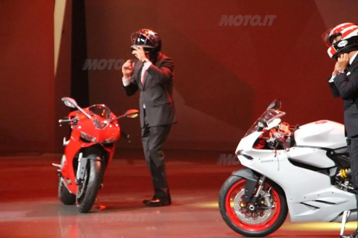 Ducati Panigale 899, ha debuttato a Francoforte (4)