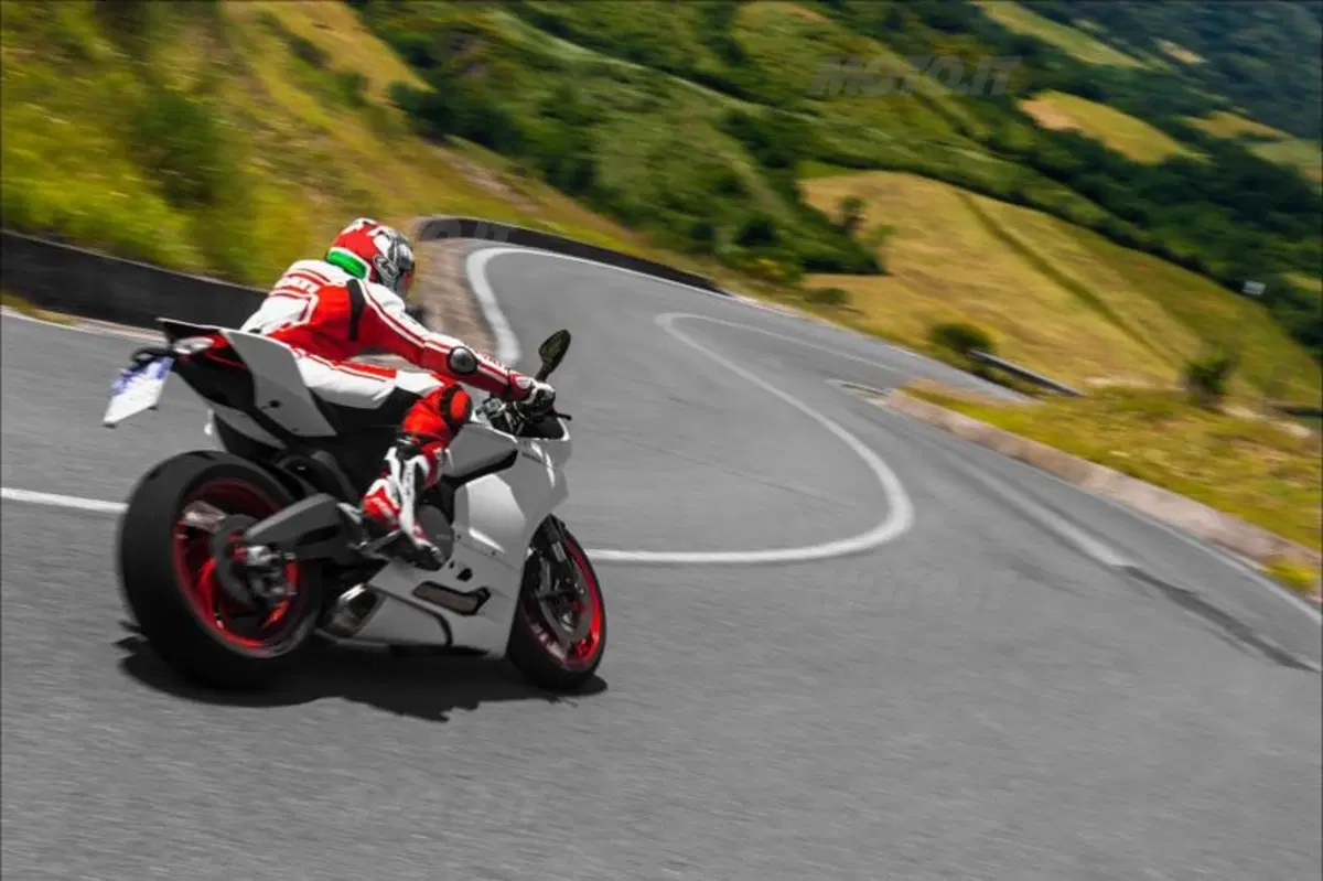 Ducati Panigale 899, ha debuttato a Francoforte (13)